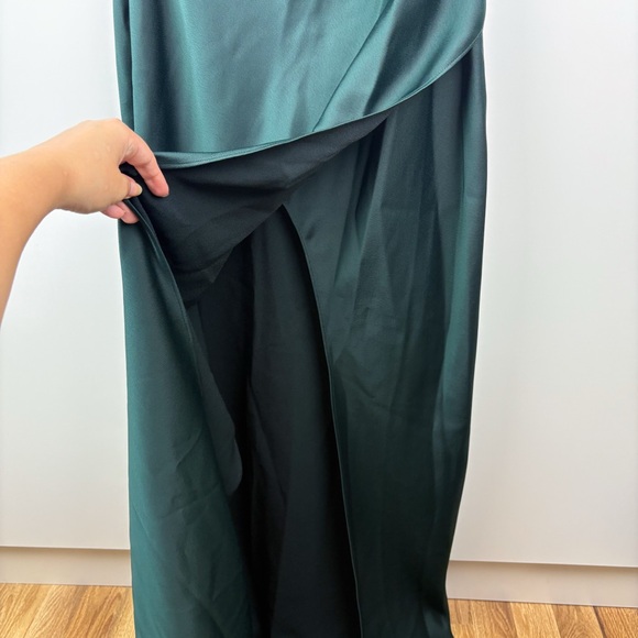 BHLDN Dylan One Shoulder Satin Side Slit Gown Dress Dark Emerald Green NEW 10 - Picture 4 of 9